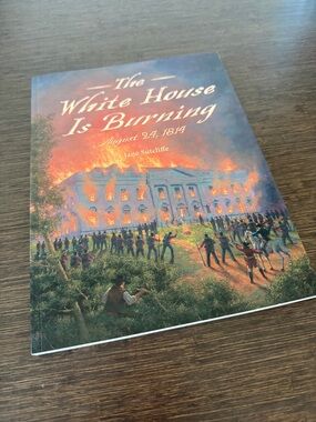 The White House is Burning - Paperback